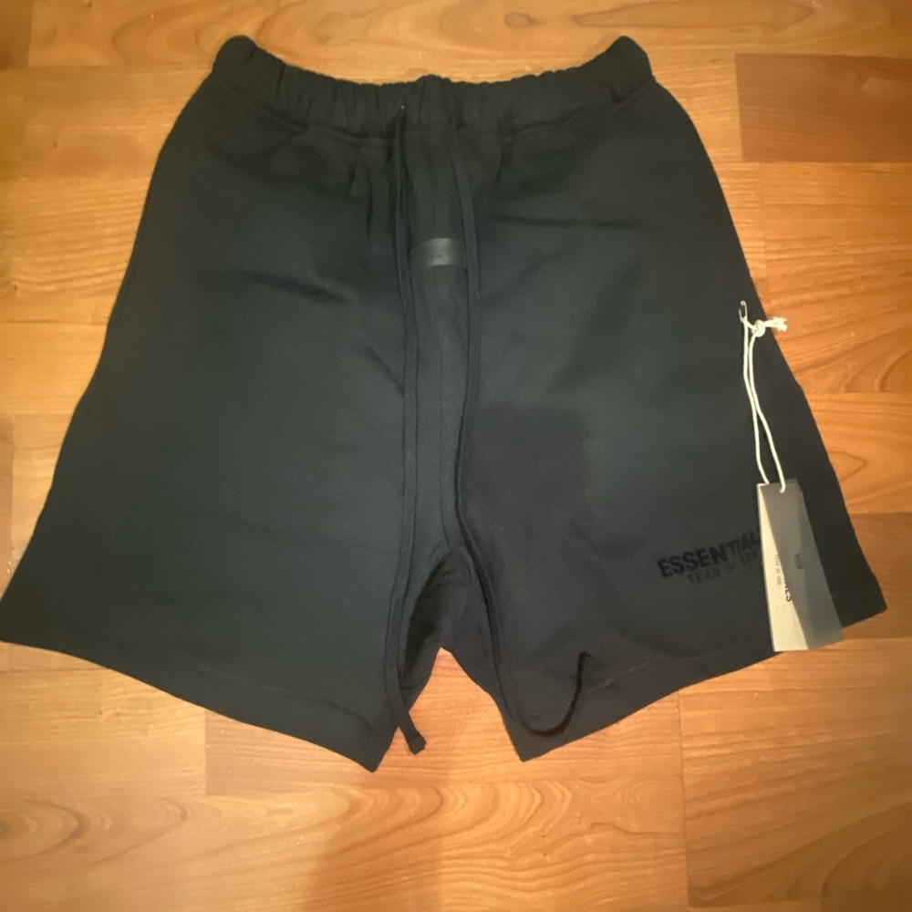 FEAR OF GOD ESSENTIALS SWEATSHORTS ‘STRETCH LIMO’